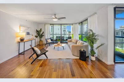 1015 Wilder Avenue #305, Honolulu, HI 96822 - Photo 3