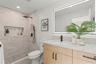 907 Ahuwale St, Honolulu, HI 96821 - Photo 17