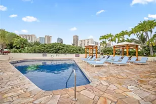 2045 Kalakaua Ave, Honolulu, HI 96815 - Photo 11