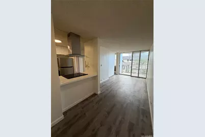 1535 Pensacola Streets #208, Honolulu, HI 96822 - Photo 1