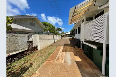 1030 16th Avenue, Honolulu, HI 96816 - Photo 3