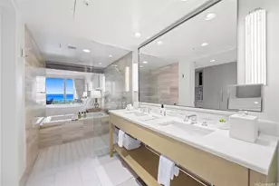 383 Kalaimoku St, Honolulu, HI 96815 - Photo 11