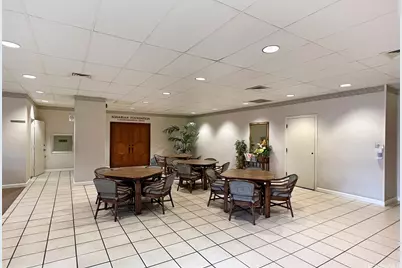 2440 Kuhio Avenue #601, Honolulu, HI 96815 - Photo 21