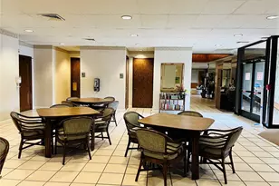2440 Kuhio Ave, Honolulu, HI 96815 - Photo 9