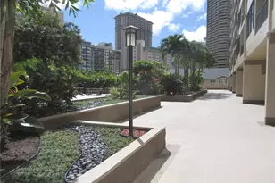 411 Hobron Ln, Honolulu, HI 96815 - Photo 17
