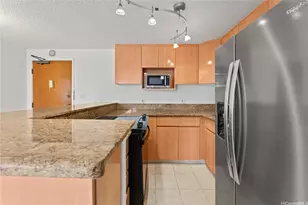 2222 Citron St, Honolulu, HI 96826 - Photo 9