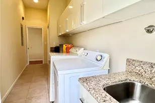 684 Iana St, Kailua, HI 96734 - Photo 11