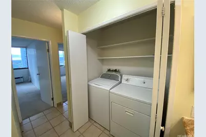 1255 Nuuanu Avenue #E1914, Honolulu, HI 96817 - Photo 13