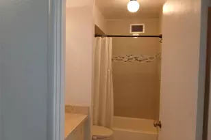 1226 Alexander St, Honolulu, HI 96826 - Photo 5
