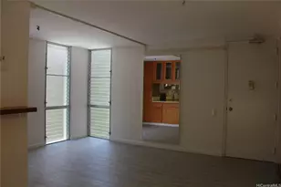 1226 Alexander St, Honolulu, HI 96826 - Photo 13