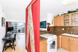 1909 Ala Wai Blvd, Honolulu, HI 96815 - Photo 9