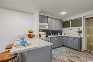 1423 Emerson St, Honolulu, HI 96813 - Photo 1