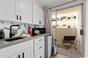 2450 Prince Edward St, Honolulu, HI 96815 - Photo 9