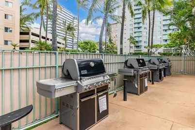 3009 Ala Makahala Place #706, Honolulu, HI 96818 - Photo 13