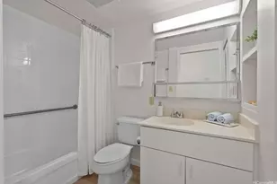 3009 Ala Makahala Pl, Honolulu, HI 96818 - Photo 7