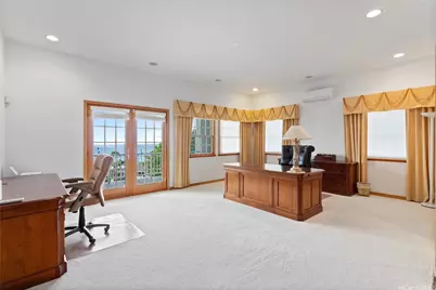 399 Puuikena Drive, Honolulu, HI 96821 - Photo 11