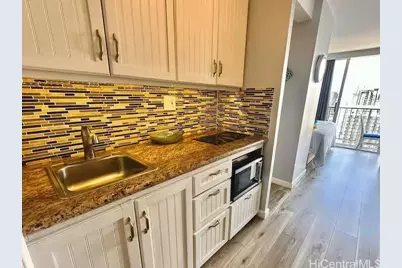 2427 Kuhio Avenue #2404, Honolulu, HI 96815 - Photo 5