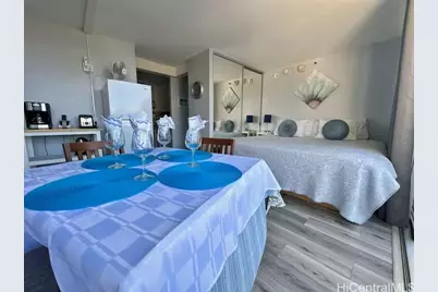 2427 Kuhio Avenue #2404, Honolulu, HI 96815 - Photo 9