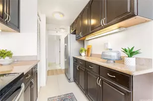 2724 Kahoaloha Ln, Honolulu, HI 96826 - Photo 9
