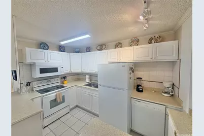 2415 Ala Wai Boulevard #1208, Honolulu, HI 96815 - Photo 3