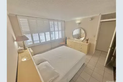 2415 Ala Wai Boulevard #1208, Honolulu, HI 96815 - Photo 11