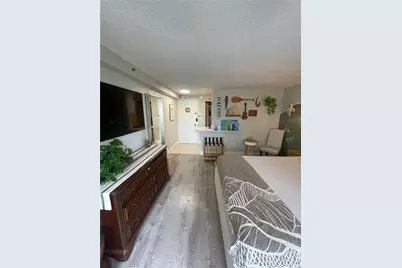 2450 Prince Edward Street #706A, Honolulu, HI 96815 - Photo 5