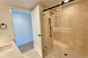 333 Ward Ave, Honolulu, HI 96814 - Photo 5