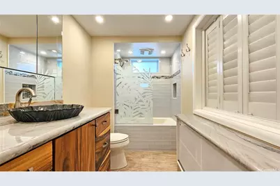 2999 Kalakaua Avenue #404, Honolulu, HI 96815 - Photo 9