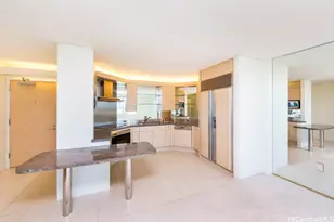 88 Piikoi St, Honolulu, HI 96814 - Photo 9