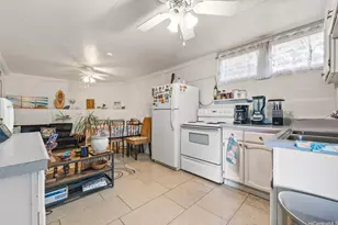 306 Moomuku Pl, Honolulu, HI 96821 - Photo 19
