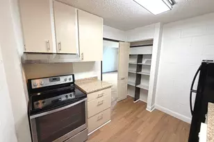 98-1030 Moanalua Rd, Aiea, HI 96701 - Photo 7