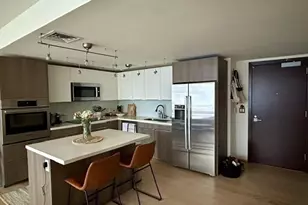 888 Kapiolani Blvd, Honolulu, HI 96813 - Photo 3