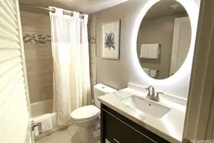 2470 Kalakaua Ave, Honolulu, HI 96815 - Photo 9