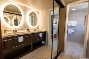 2470 Kalakaua Ave, Honolulu, HI 96815 - Photo 11
