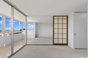1015 Ala Napunani St, Honolulu, HI 96818 - Photo 19