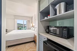 410 Atkinson Dr, Honolulu, HI 96814 - Photo 7