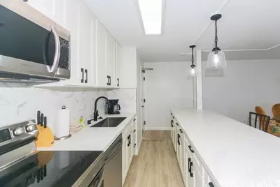 1778 Ala Moana Boulevard #4012, Honolulu, HI 96815 - Photo 1