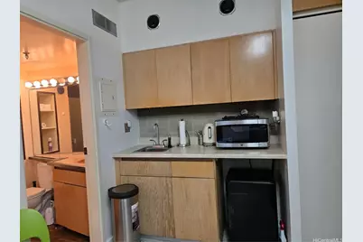 1188 Bishop Street #1007, Honolulu, HI 96813 - Photo 5