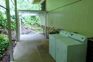 3023 Polohinano Pl, Honolulu, HI 96817 - Photo 11
