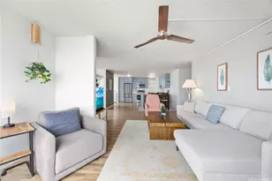 1025 Wilder Ave, Honolulu, HI 96822 - Photo 3