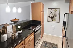 411 Kaiolu St, Honolulu, HI 96815 - Photo 3