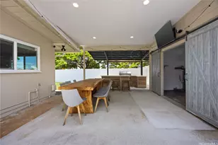 308 Mamaki St, Honolulu, HI 96821 - Photo 15