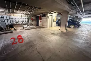 1512 Piikoi St, Honolulu, HI 96822 - Photo 9