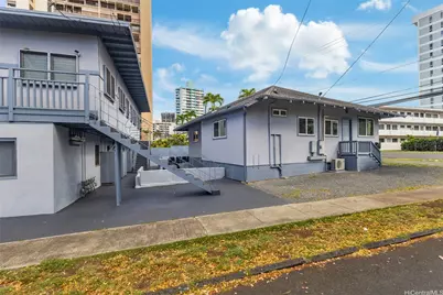 1223 Wilder Avenue, Honolulu, HI 96822 - Photo 5