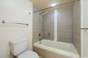 1600 Ala Moana Blvd, Honolulu, HI 96815 - Photo 17