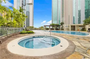 1177 Queen St, Honolulu, HI 96814 - Photo 21