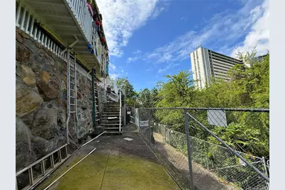 1424 Gulick Avenue, Honolulu, HI 96819 - Photo 15