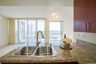 909 Kapiolani Blvd, Honolulu, HI 96814 - Photo 3