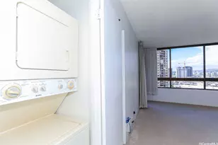 2499 Kapiolani Blvd, Honolulu, HI 96826 - Photo 11