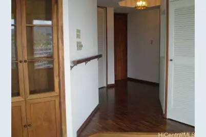 1525 Wilder Avenue #908, Honolulu, HI 96822 - Photo 13